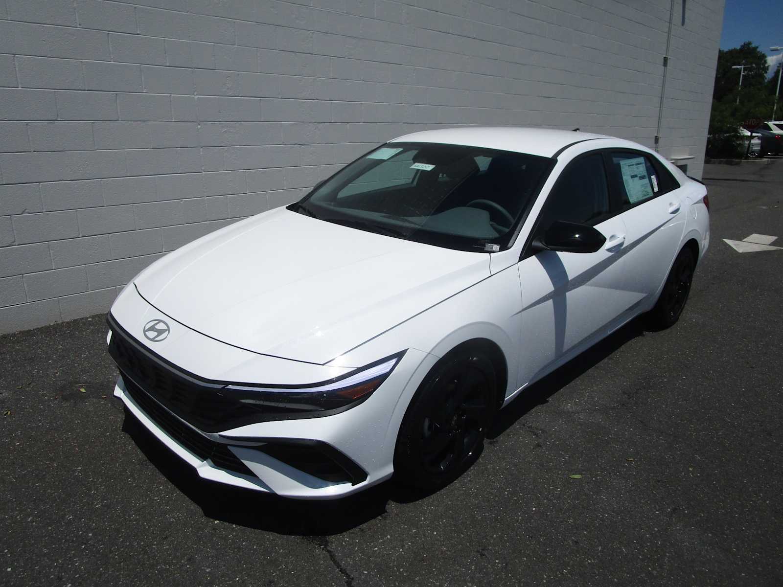2026 Hyundai Elantra 2.0 SEL Sport IVT's photo