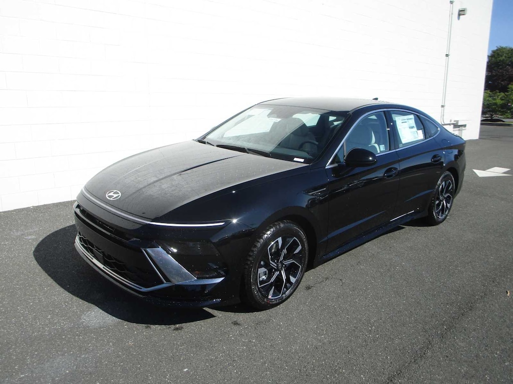 Used 2025 Hyundai Sonata SEL Sedan