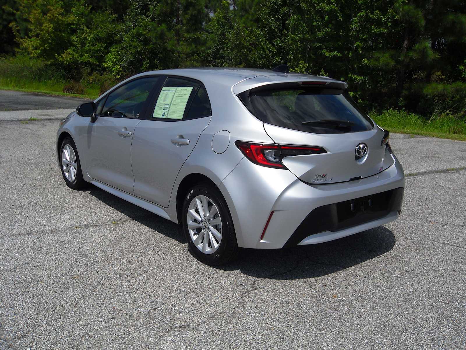 Used 2026 Toyota Corolla Hatchback SE Hatchback
