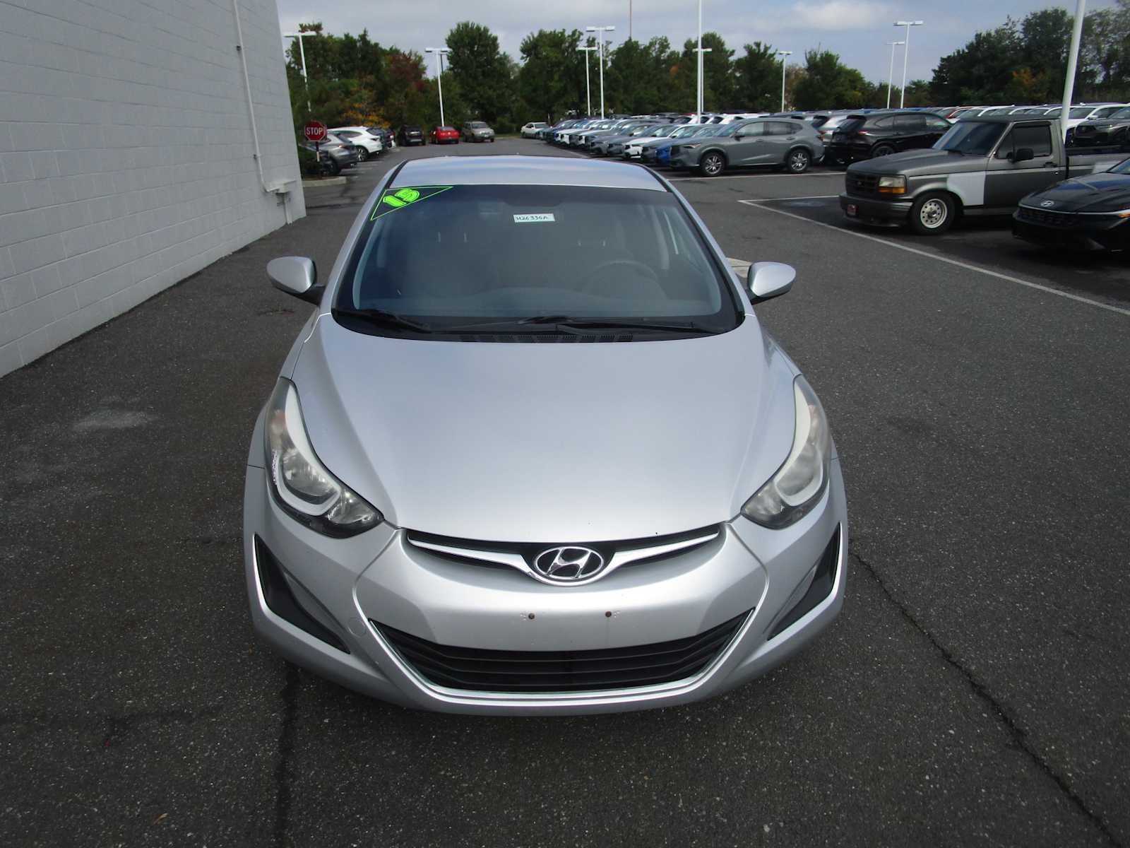 Used 2015 Hyundai Elantra SE with VIN KMHDH4AEXFU264707 for sale in New Castle, DE