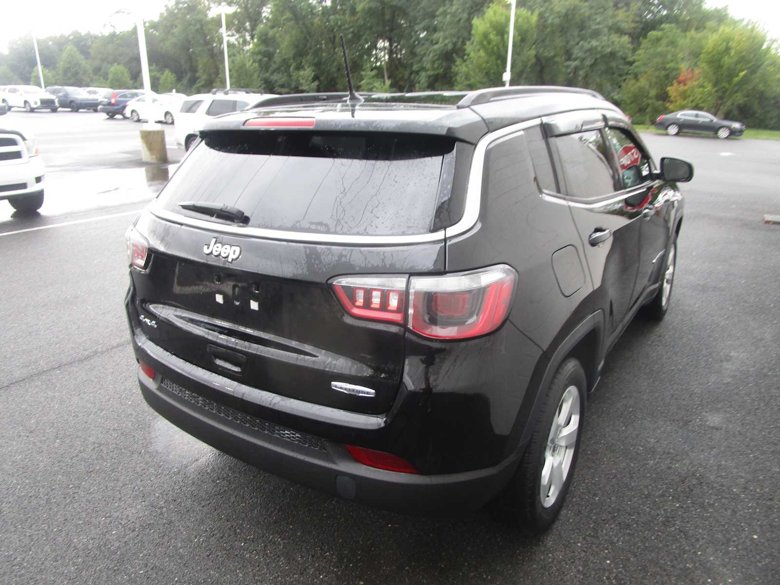 2018 Jeep Compass Latitude photo 4