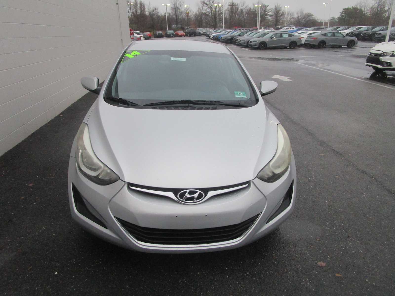 Used 2014 Hyundai Elantra SE with VIN 5NPDH4AE9EH465463 for sale in New Castle, DE