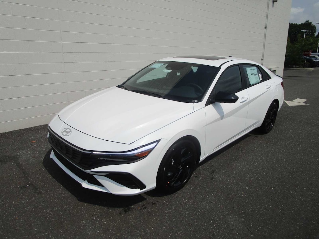 New 2026 Hyundai Elantra SEL Sport Sedan