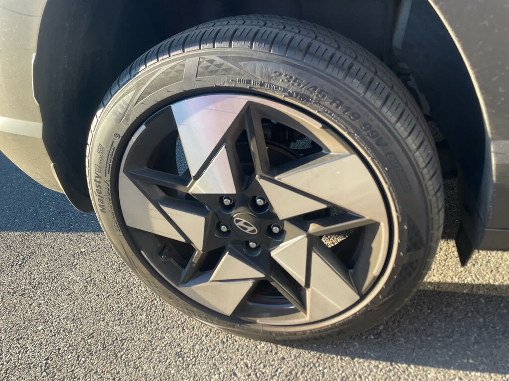 Certified 2024 Hyundai Kona Limited SUV