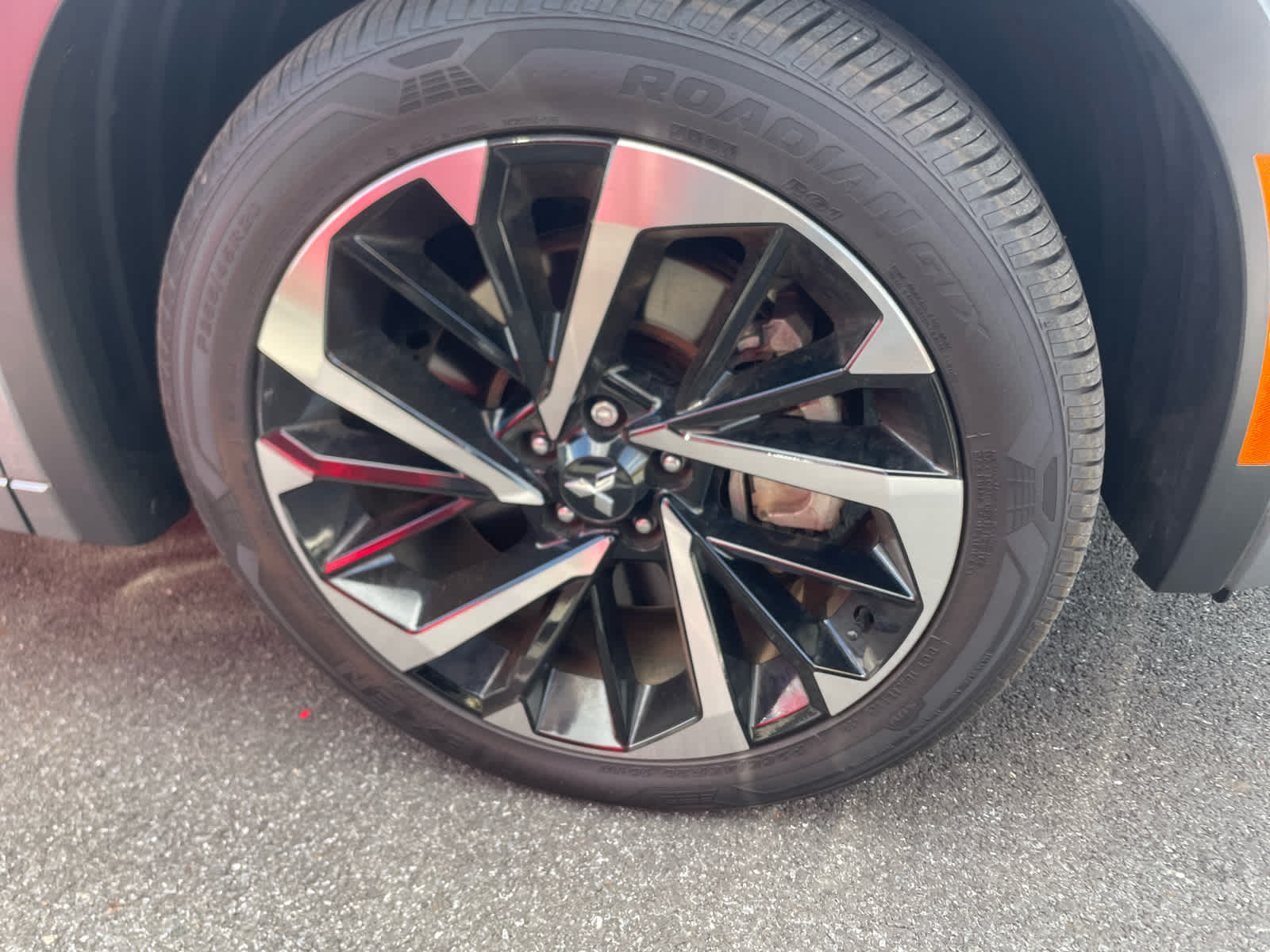 2023 Mitsubishi Outlander PHEV SEL photo 3