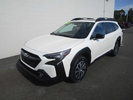 2023 Subaru Outback Premium SUV