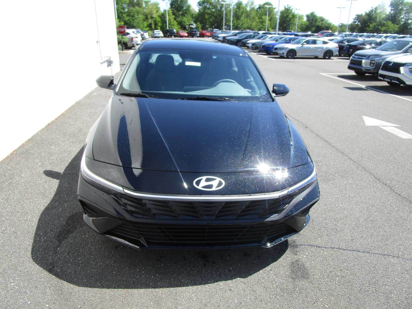 Certified 2025 Hyundai Elantra SEL with VIN KMHLM4DG3SU973901 for sale in New Castle, DE