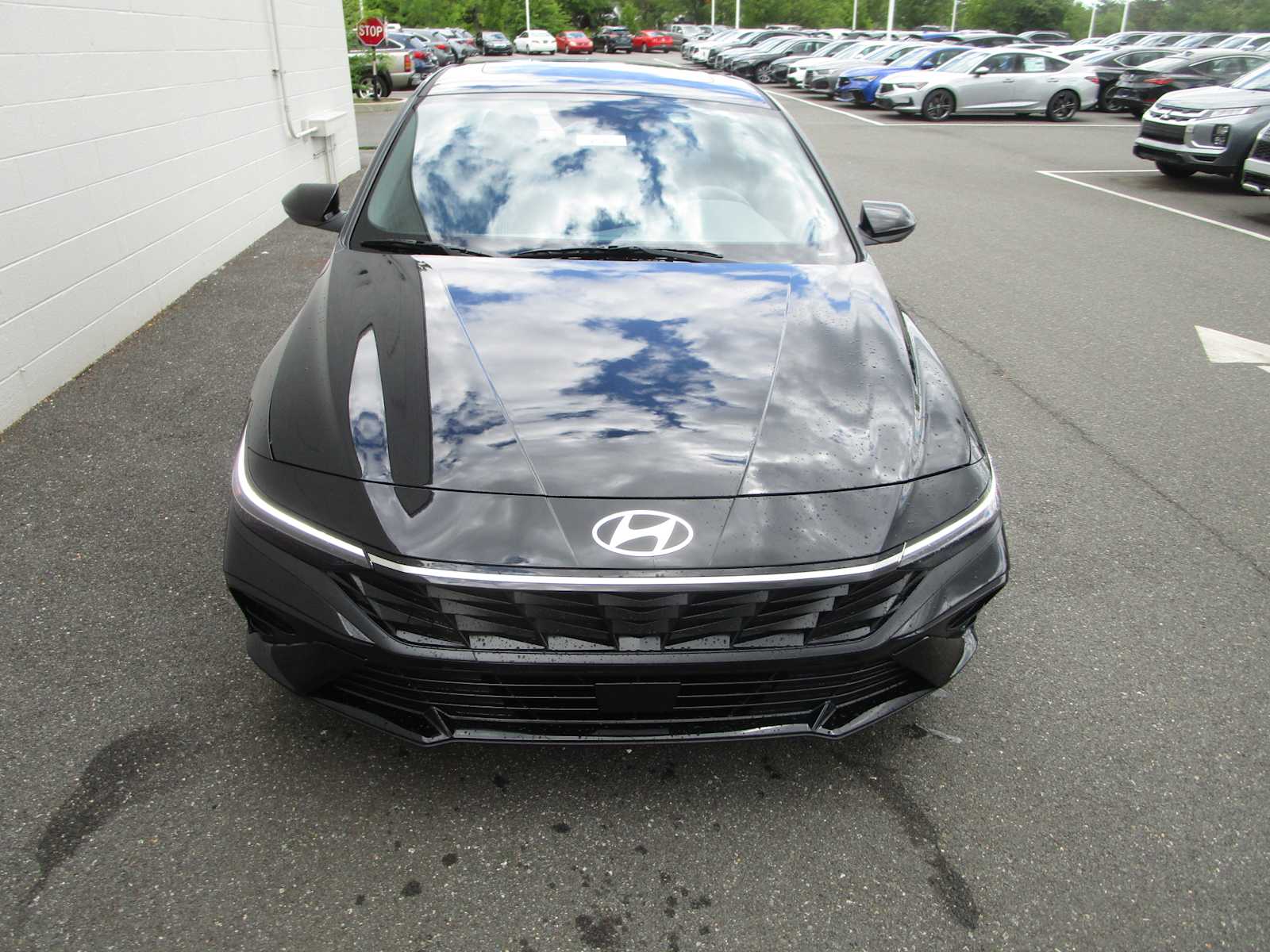 Certified 2025 Hyundai Elantra SEL with VIN KMHLS4DG1SU908986 for sale in New Castle, DE