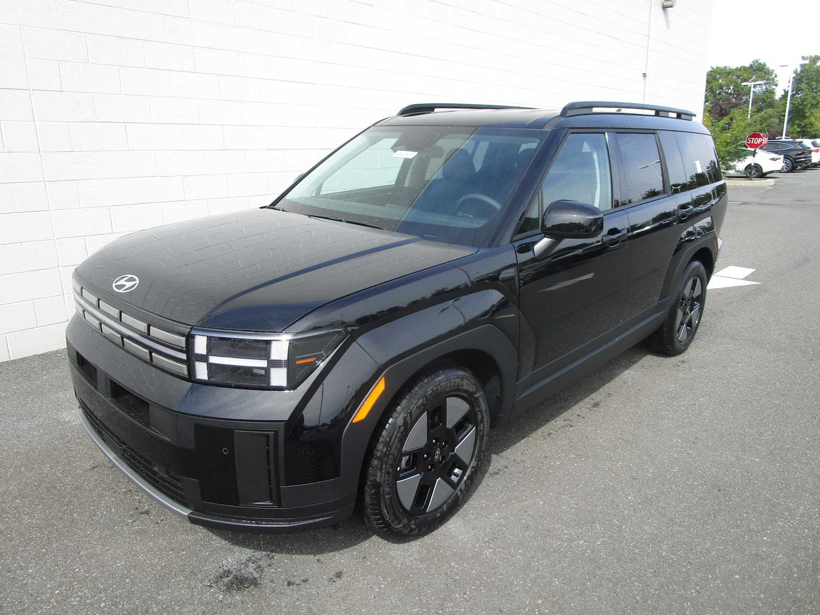 2026 Hyundai Santa Fe SEL's photo