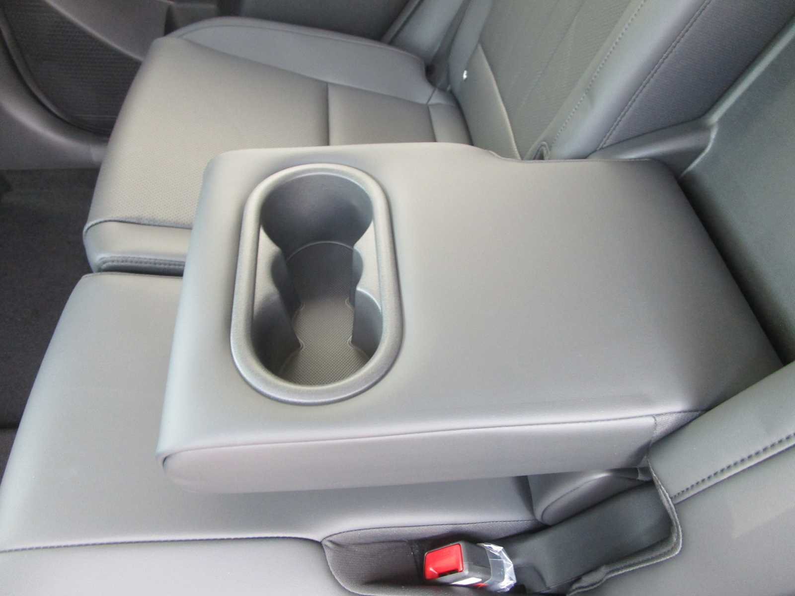 2026 Hyundai Santa Fe SEL - Photo 9