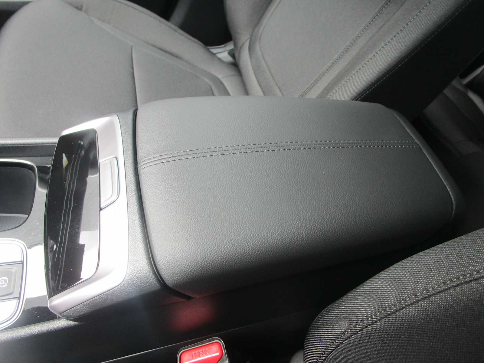 2026 Hyundai Tucson SE - Photo 20