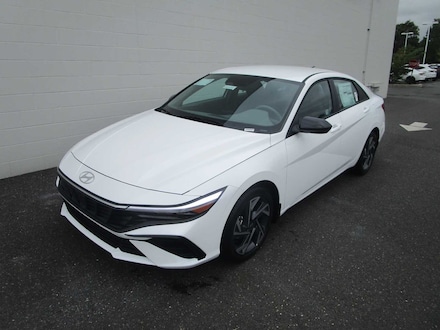 2025 Hyundai Elantra SEL Sport Sedan