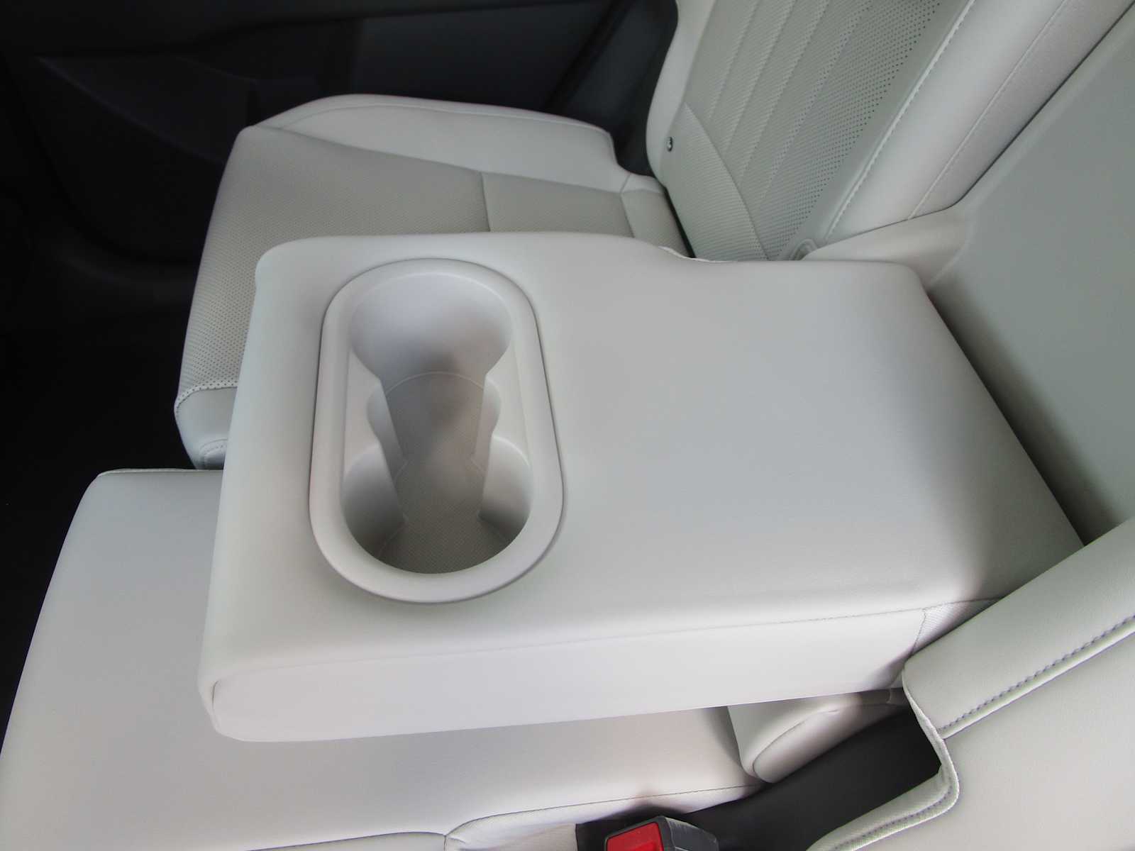 2026 Hyundai Santa Fe SEL - Photo 9