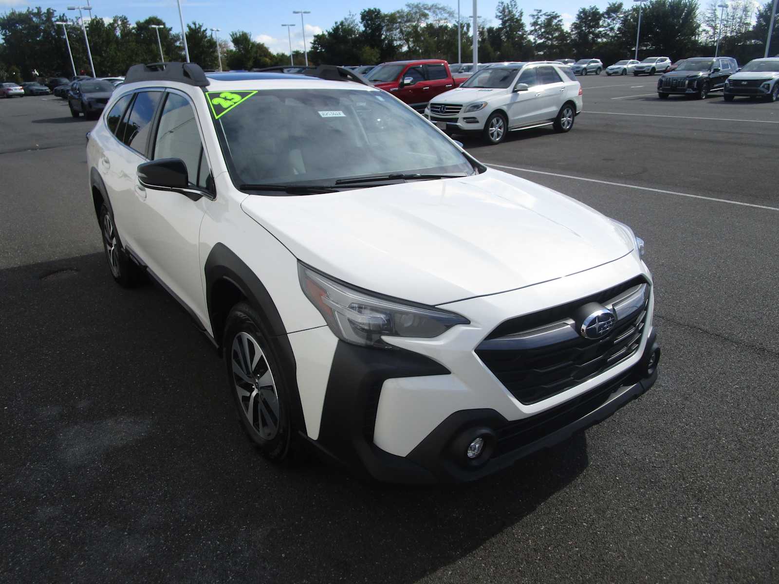 2023 Subaru Outback Premium photo 3