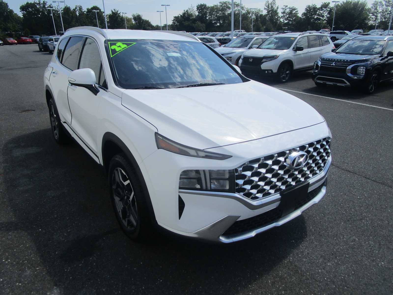 2022 Hyundai Santa Fe SEL Convenience photo 3