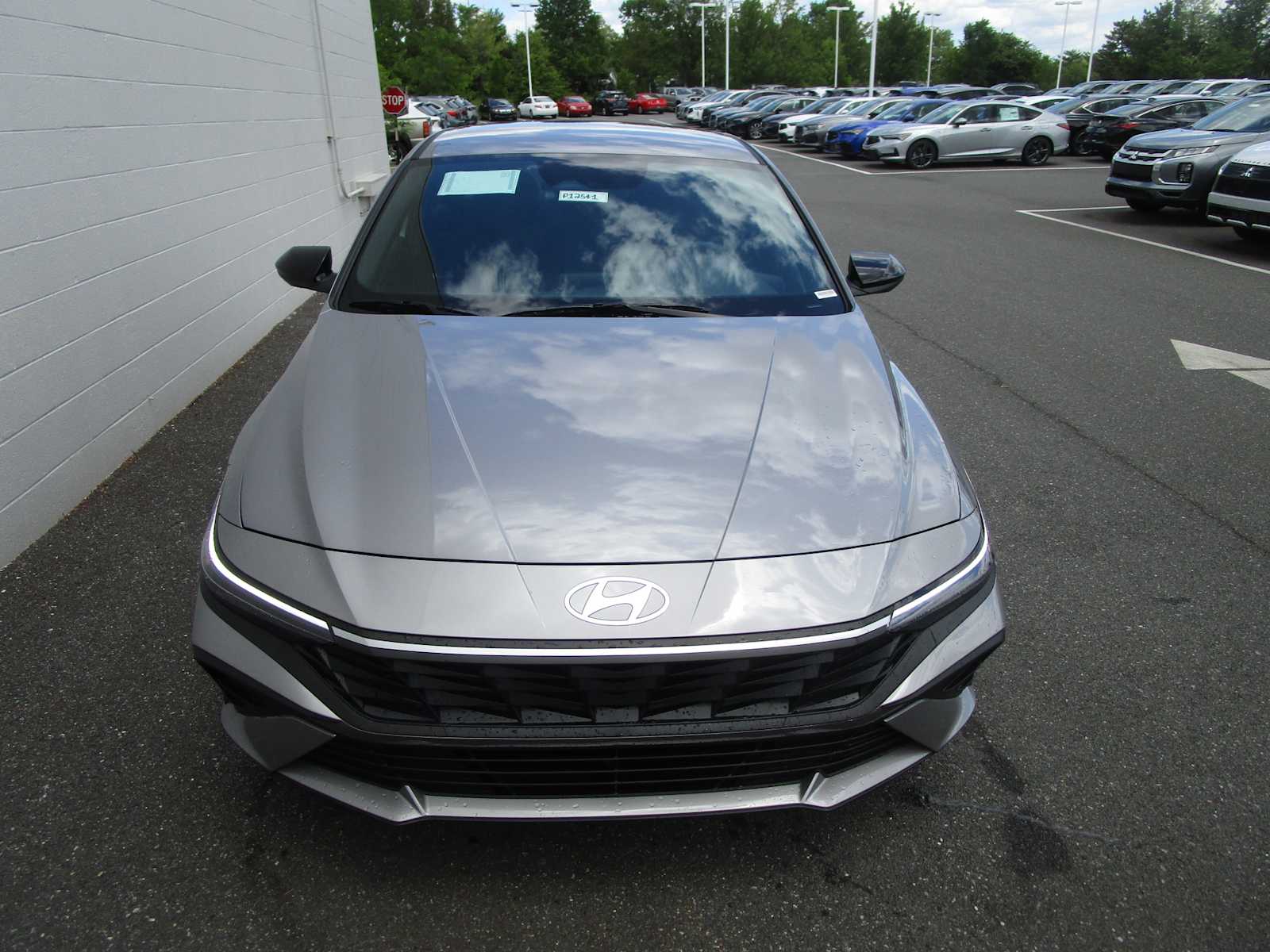 Certified 2025 Hyundai Elantra SEL with VIN KMHLM4DG3SU906313 for sale in New Castle, DE