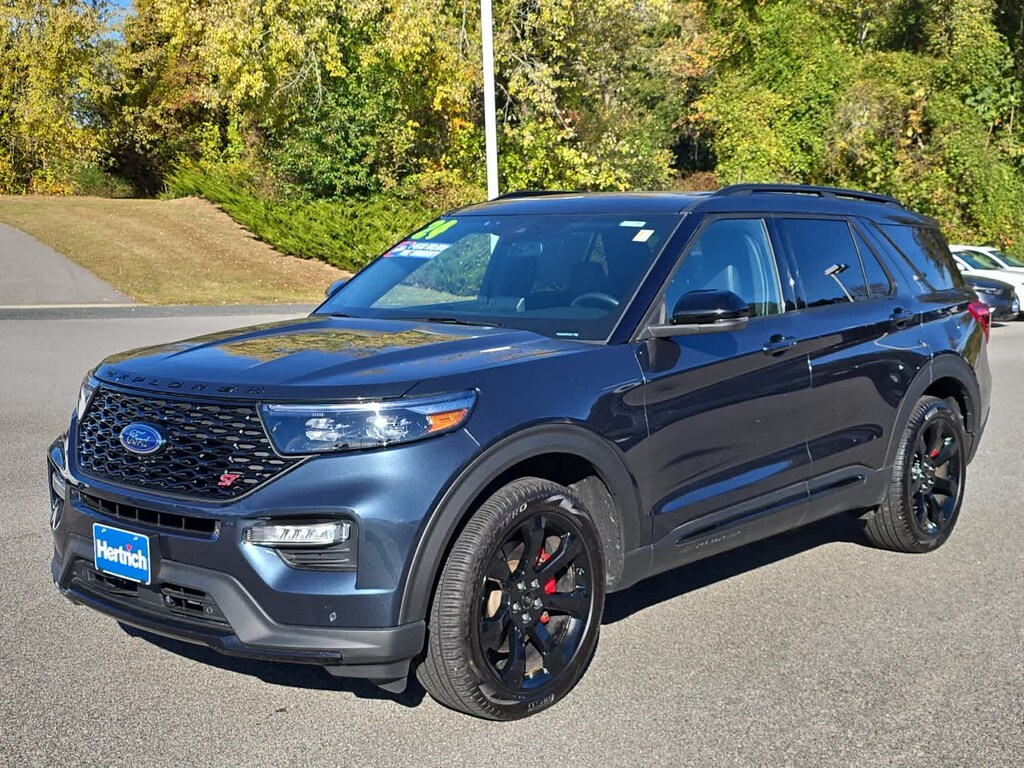 Used 2024 Ford Explorer ST 4WD