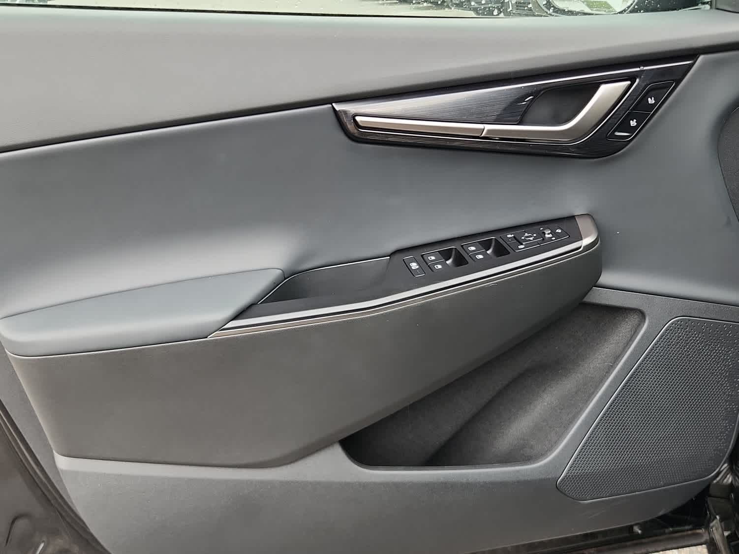 2025 Kia EV6 Wind - Photo 9