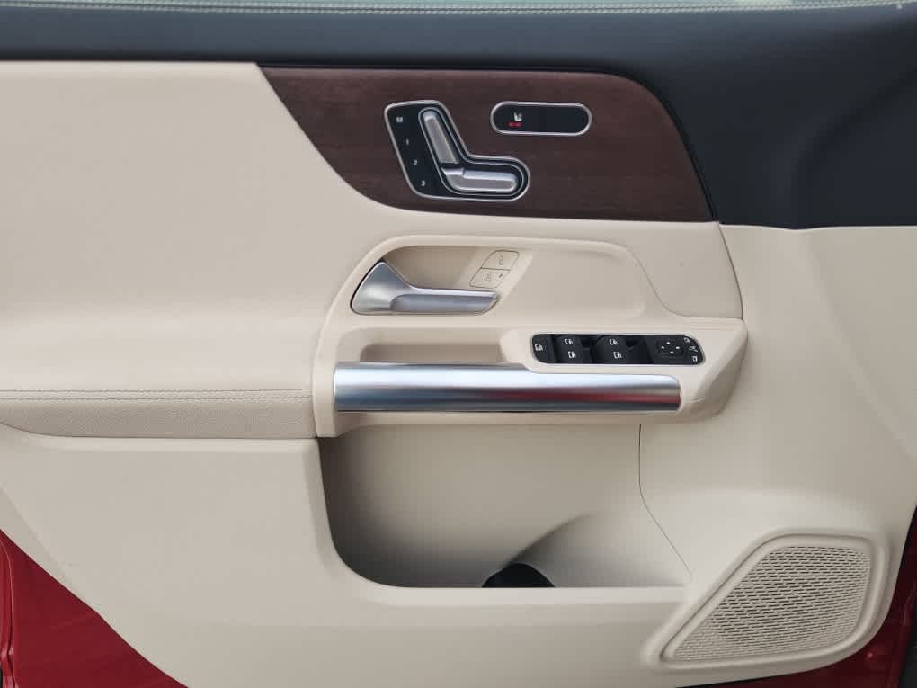 2022 Mercedes-Benz GLA GLA250 - Photo 9