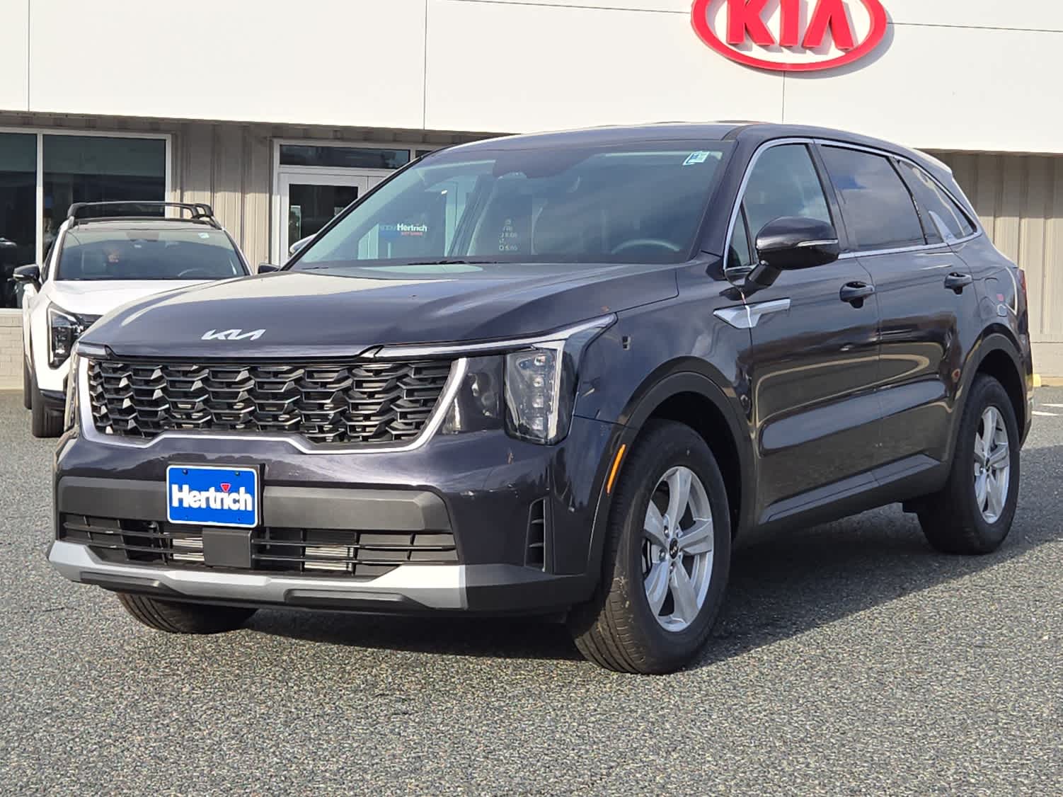 2026 Kia Sorento LX's photo