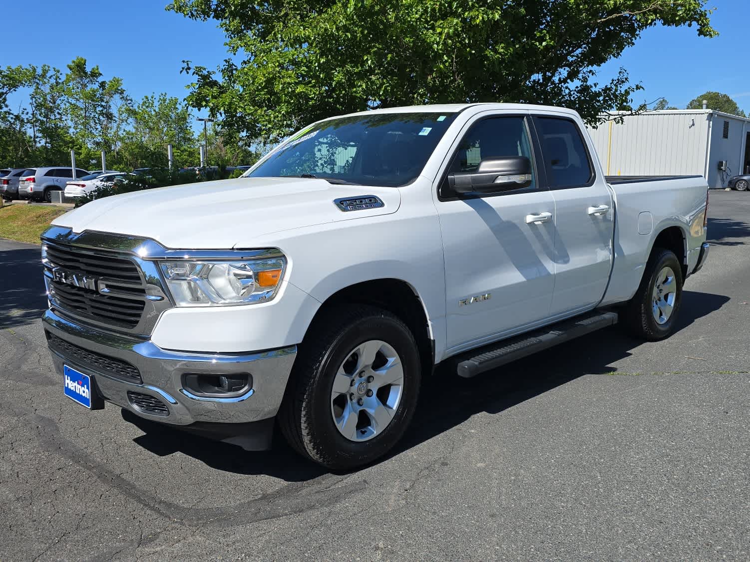 2021 RAM 1500 Big Horn/Lone Star 4x4 Quad Cab 6'4's photo