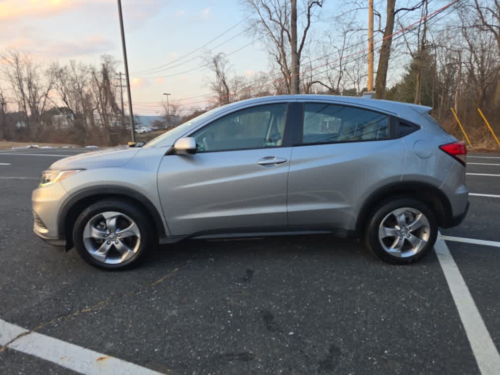 Used 2020 Honda HR-V LX with VIN 3CZRU6H36LM709797 for sale in Easton, MD