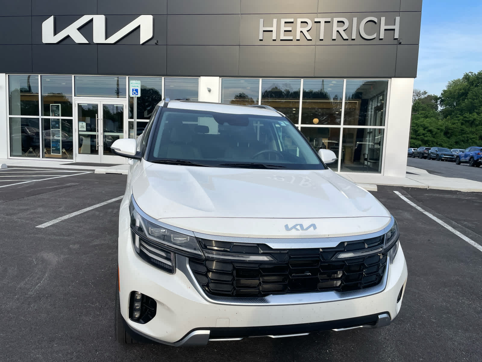 2024 Kia Seltos 1.6 SX AWD's photo