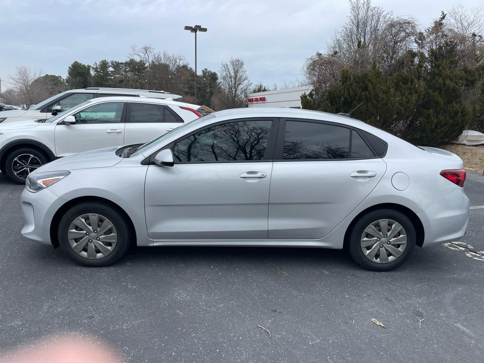 Used 2020 Kia RIO LX with VIN 3KPA24AD5LE263149 for sale in Easton, MD