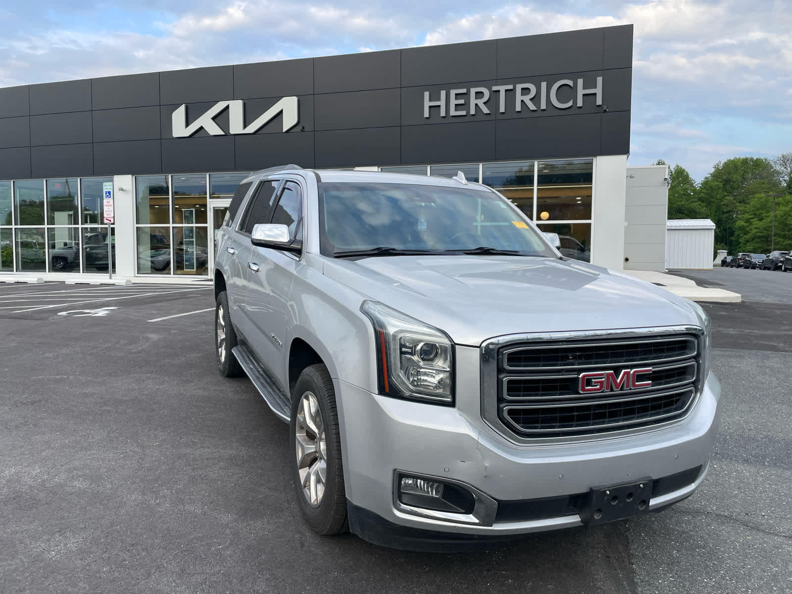 2018 GMC Yukon 4WD SLT's photo
