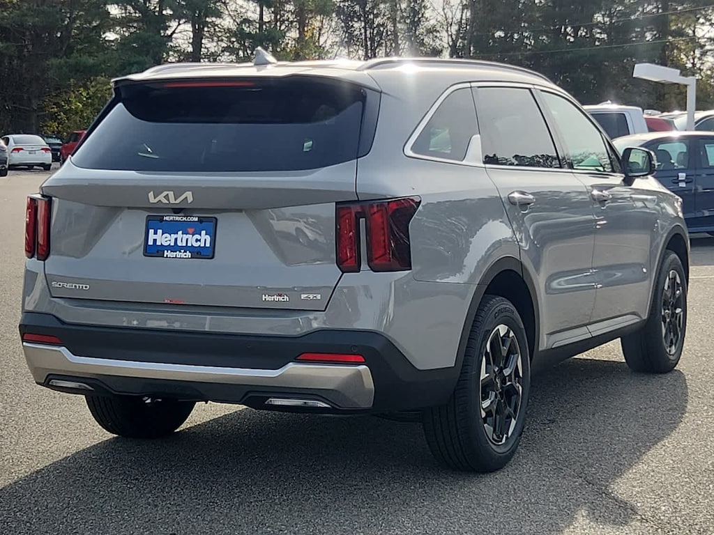 New 2026 Kia Sorento S AWD