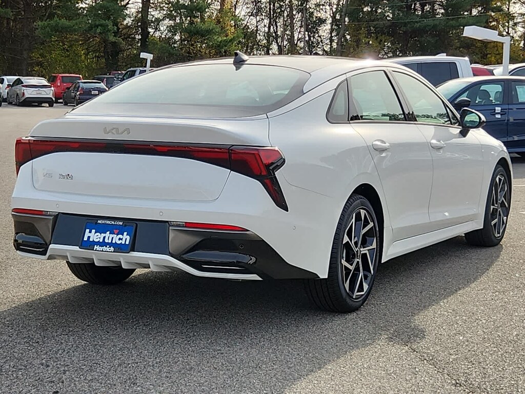 New 2026 Kia K5 EX Auto FWD