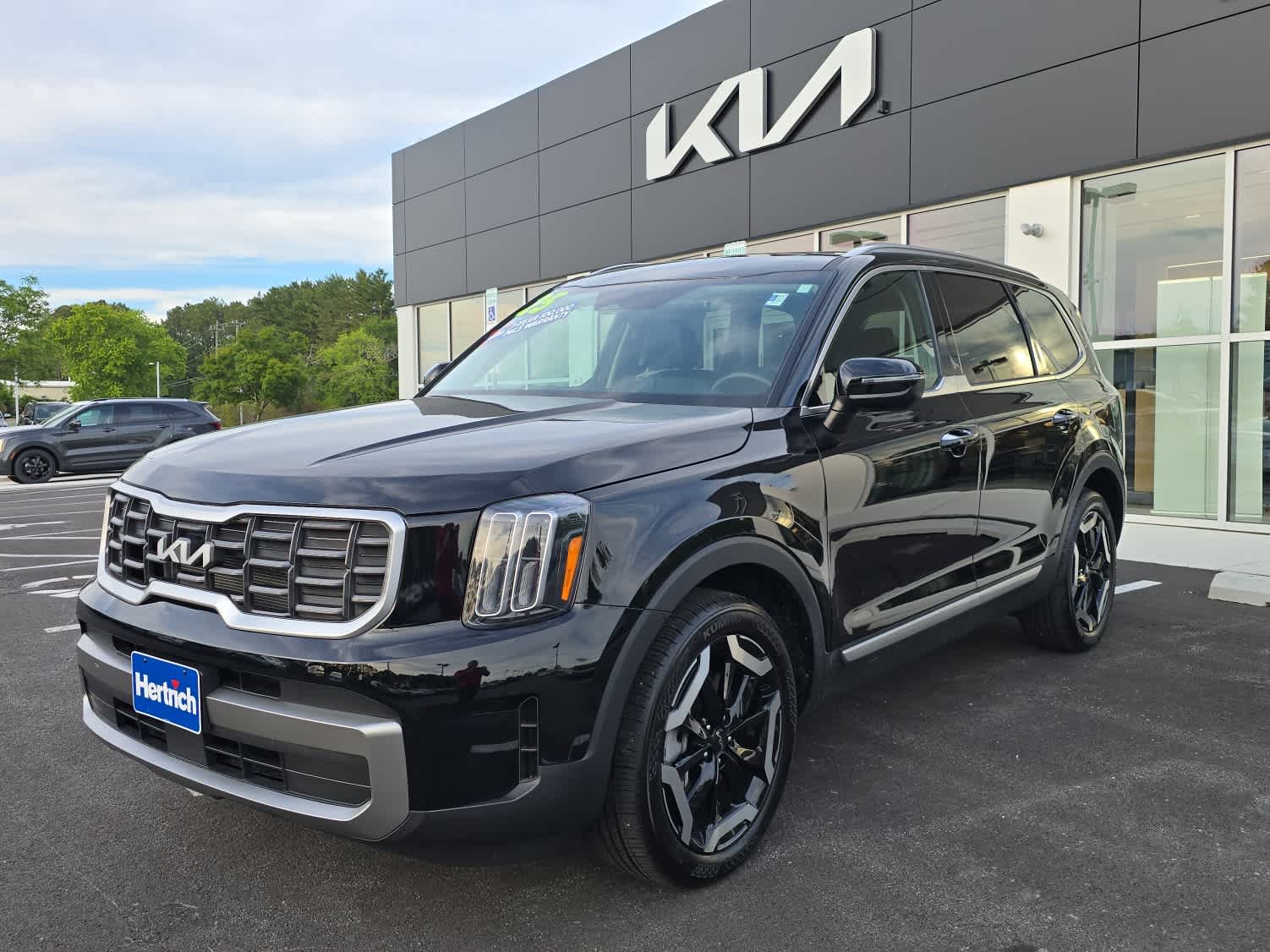 2025 Kia Telluride S FWD's photo