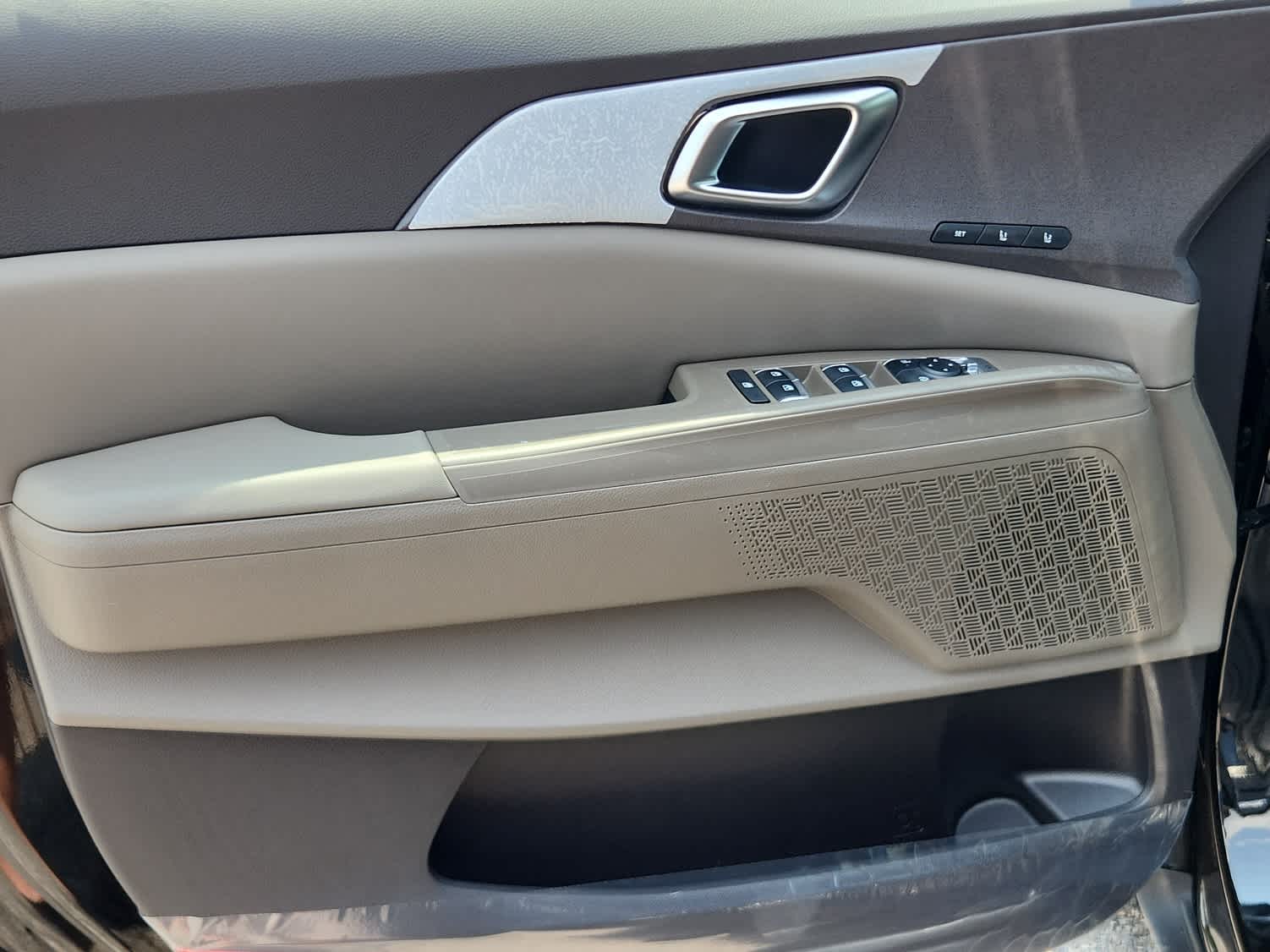 2026 Kia Carnival SX - Photo 10