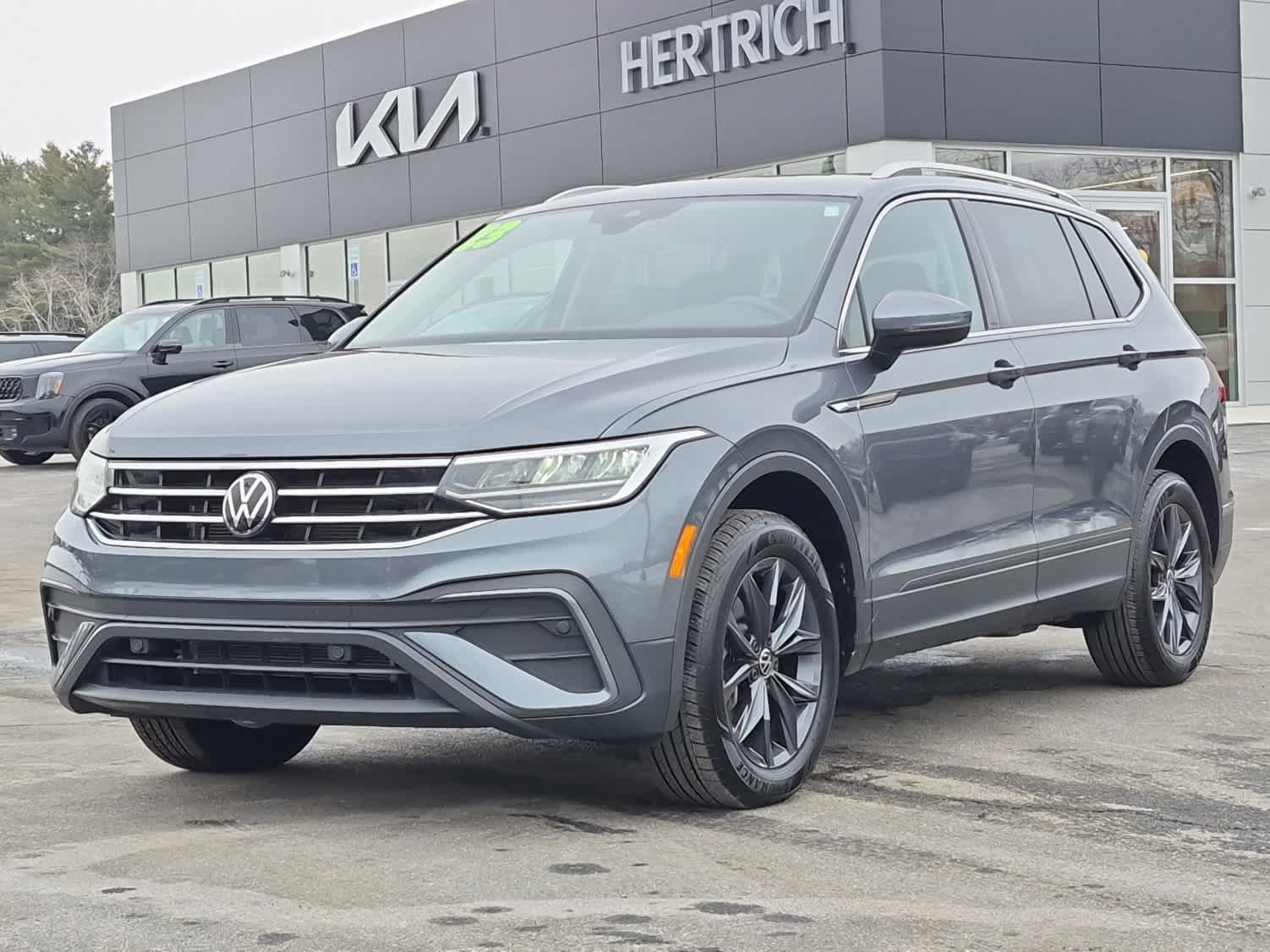 2023 Volkswagen Tiguan SE