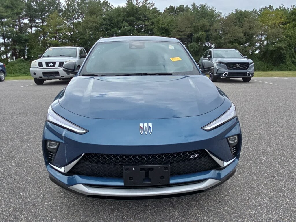 Used 2025 Buick Envista Sport Touring FWD