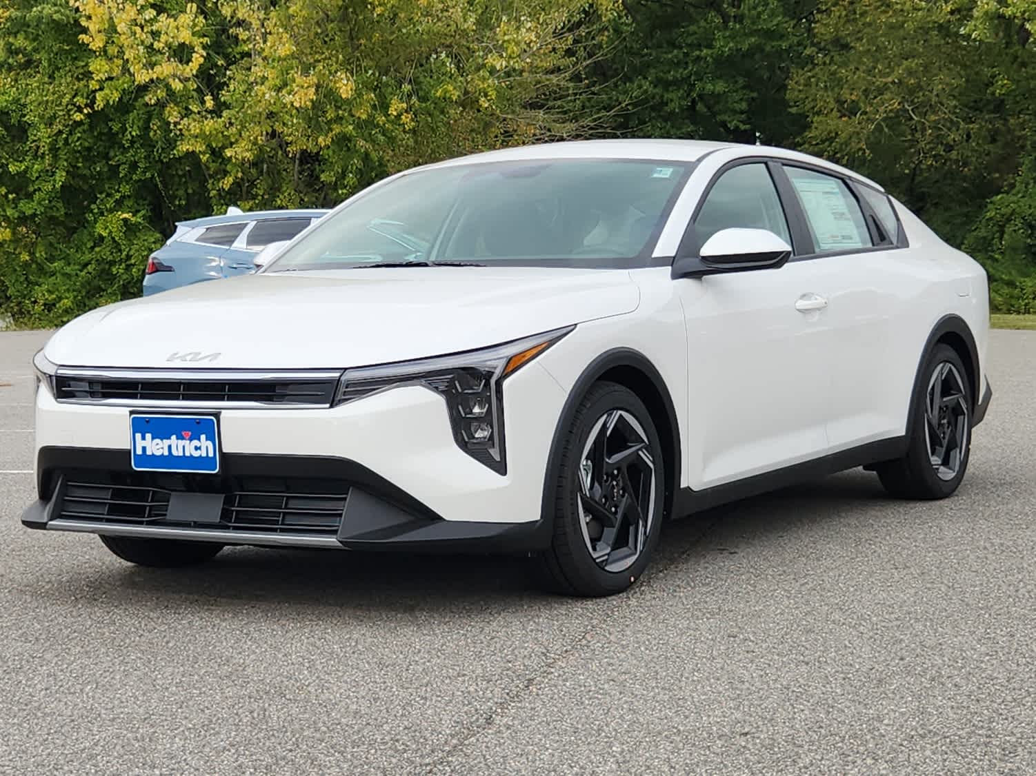 2025 Kia K4 EX's photo