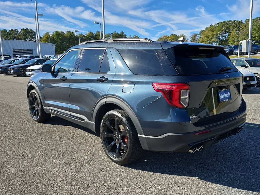 Used 2024 Ford Explorer ST 4WD