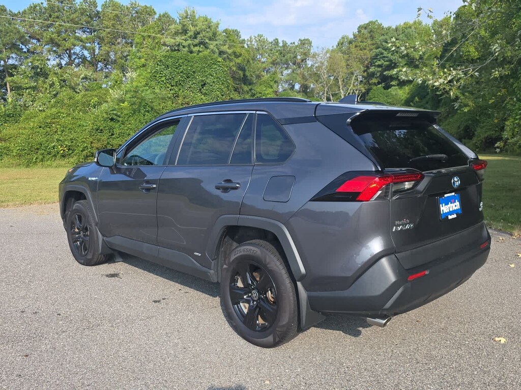 Used 2021 Toyota RAV4 Hybrid XLE AWD (Natl)