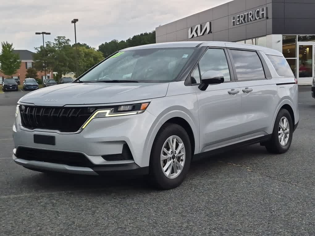 2023 Kia Carnival LX FWD w/Seat Pkg