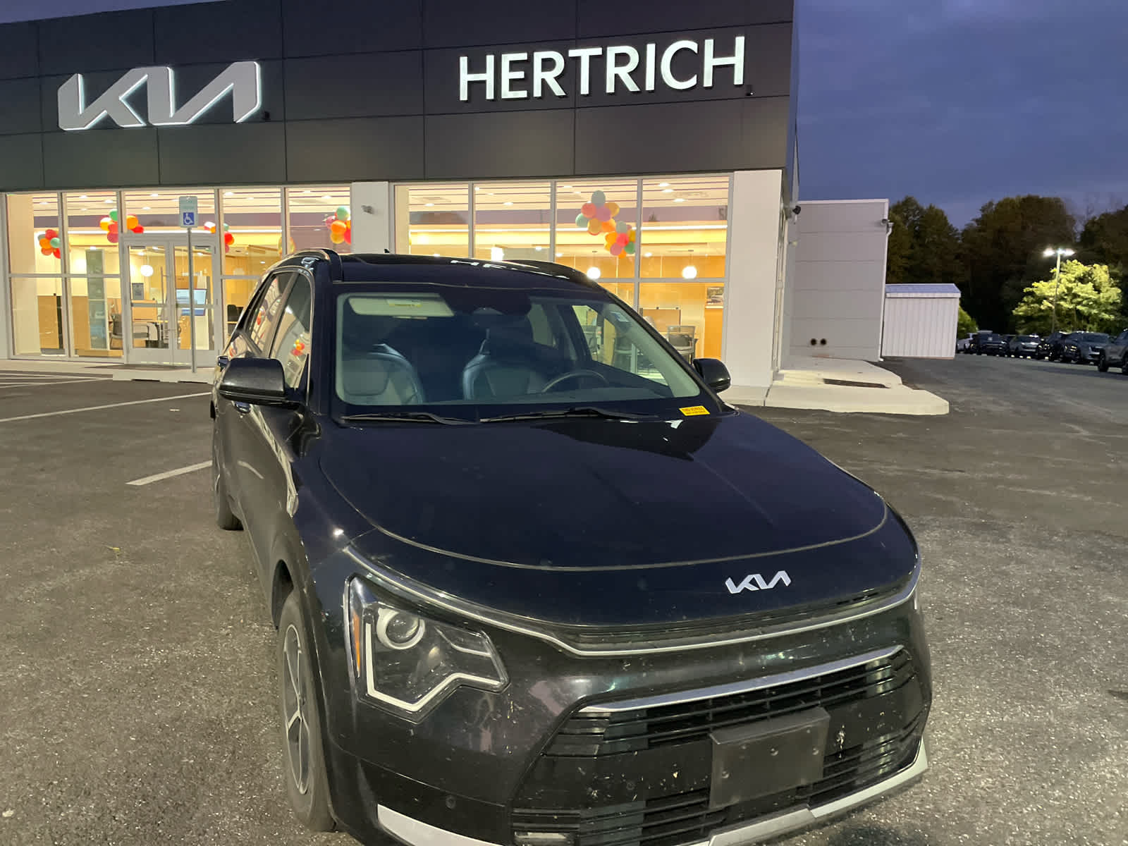 2023 Kia Niro SX