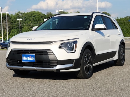 2025 Kia Niro EX FWD