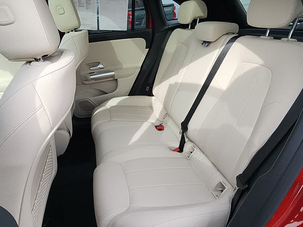 2022 Mercedes-Benz GLA GLA250 - Photo 7