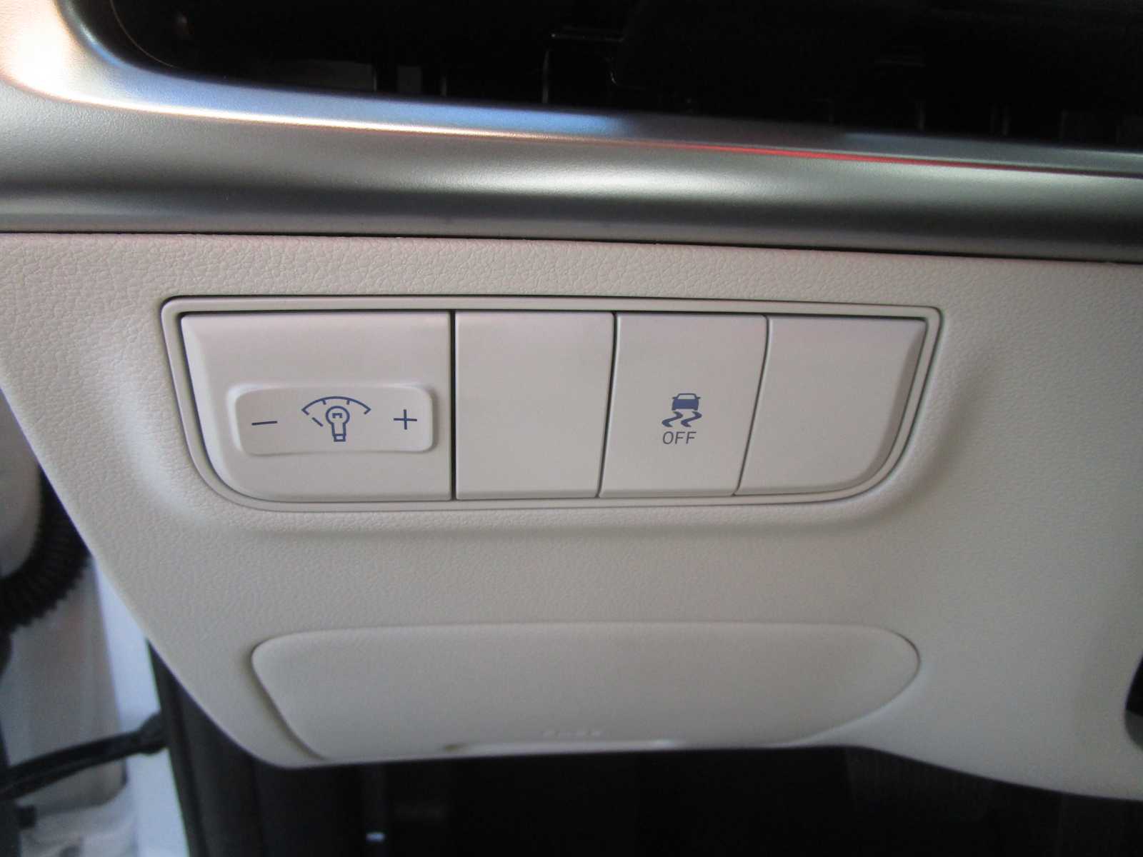 2026 Hyundai Tucson SE - Photo 18