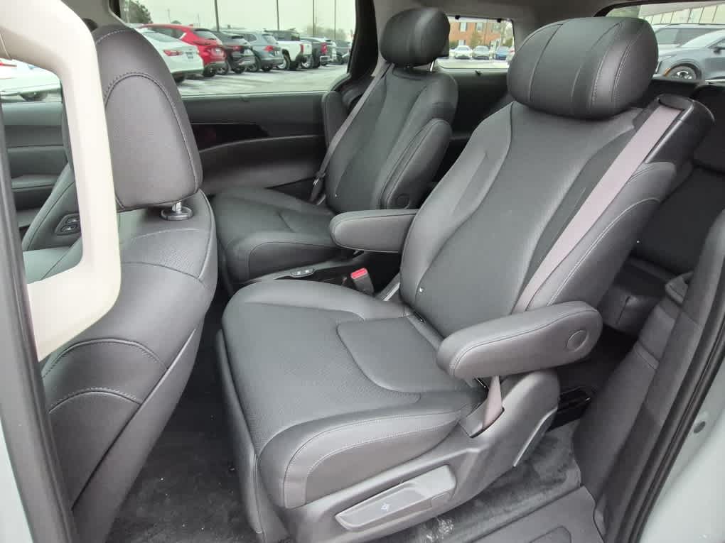 2026 Kia Carnival SX Prestige - Photo 8