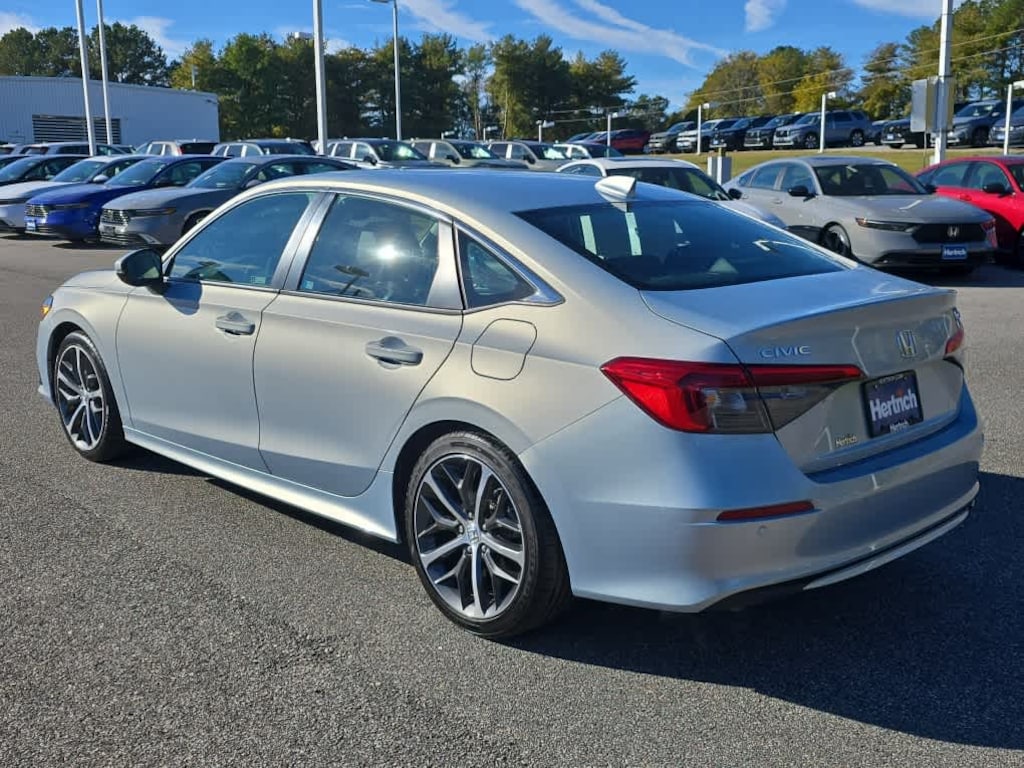 Used 2023 Honda Civic Touring CVT