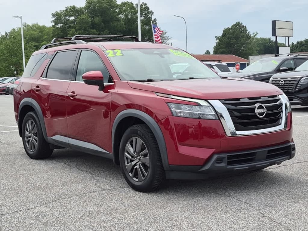 Used 2022 Nissan Pathfinder SV SUV