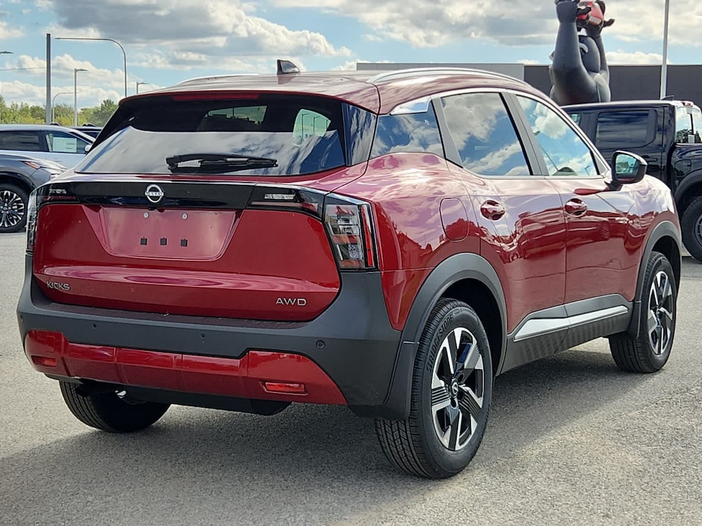 New 2026 Nissan Kicks SV AWD