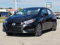 2025 Nissan Versa SV CVT