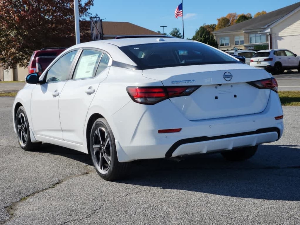 New 2025 Nissan Sentra SV CVT