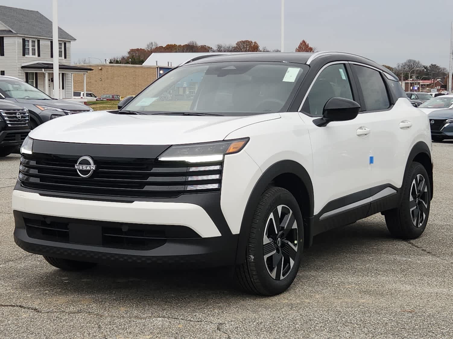 2026 Nissan KICKS SV AWD's photo